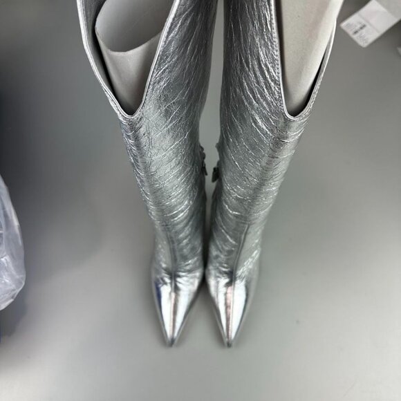 Stuart Weitzman Stuart Outrider 100 Boot in Silver - Picture 5 of 9